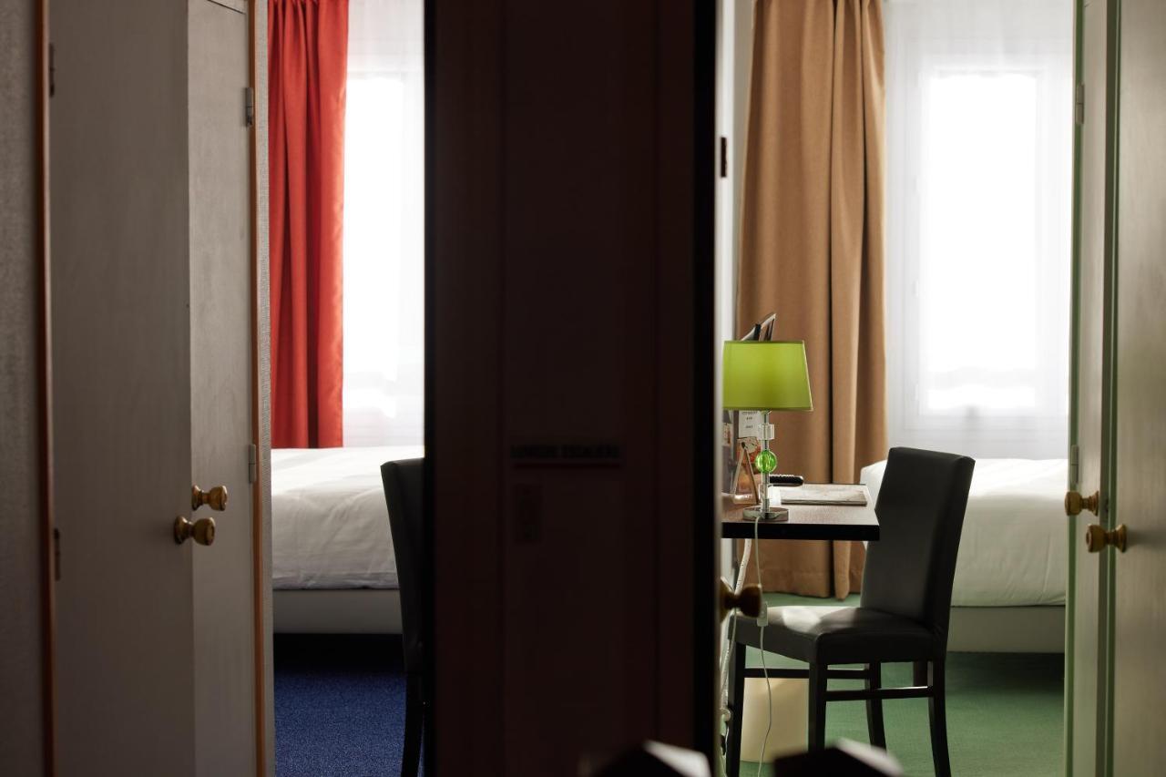 Hotel Le Beffroi ドルー エクステリア 写真
