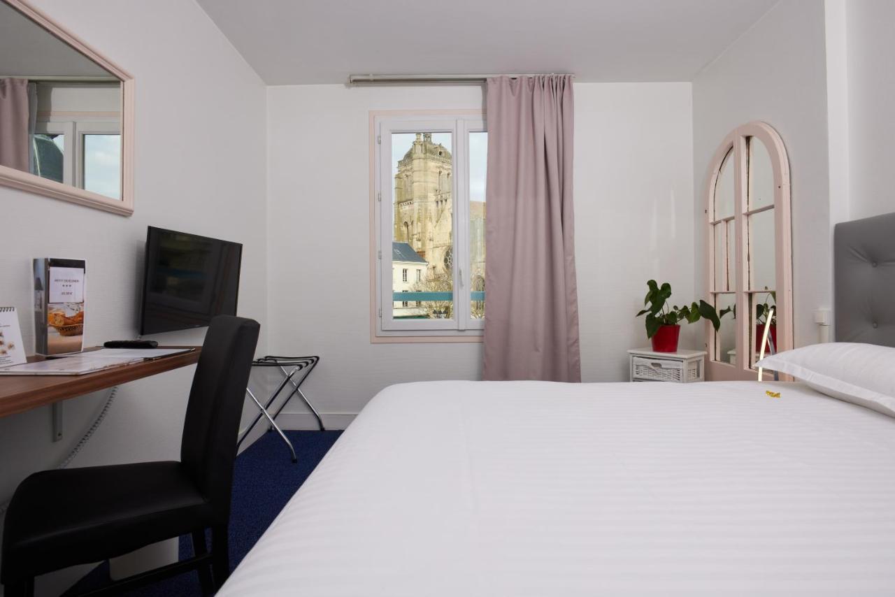 Hotel Le Beffroi ドルー エクステリア 写真