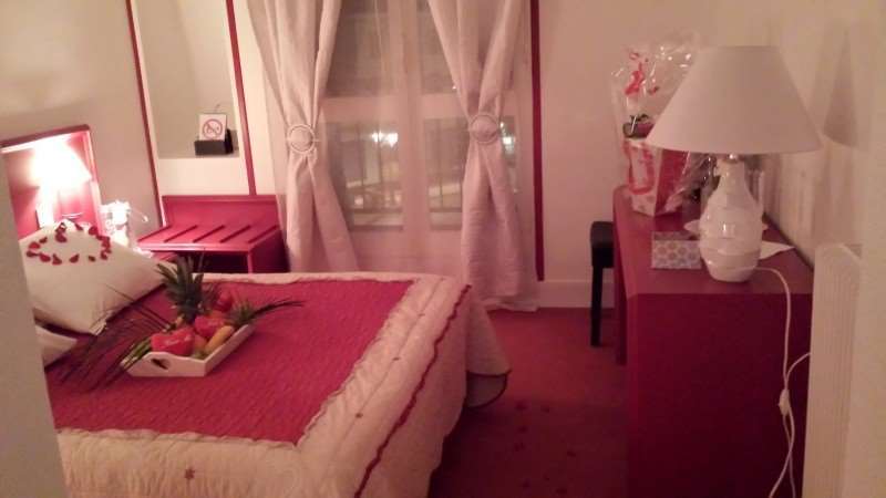 Hotel Le Beffroi ドルー 部屋 写真